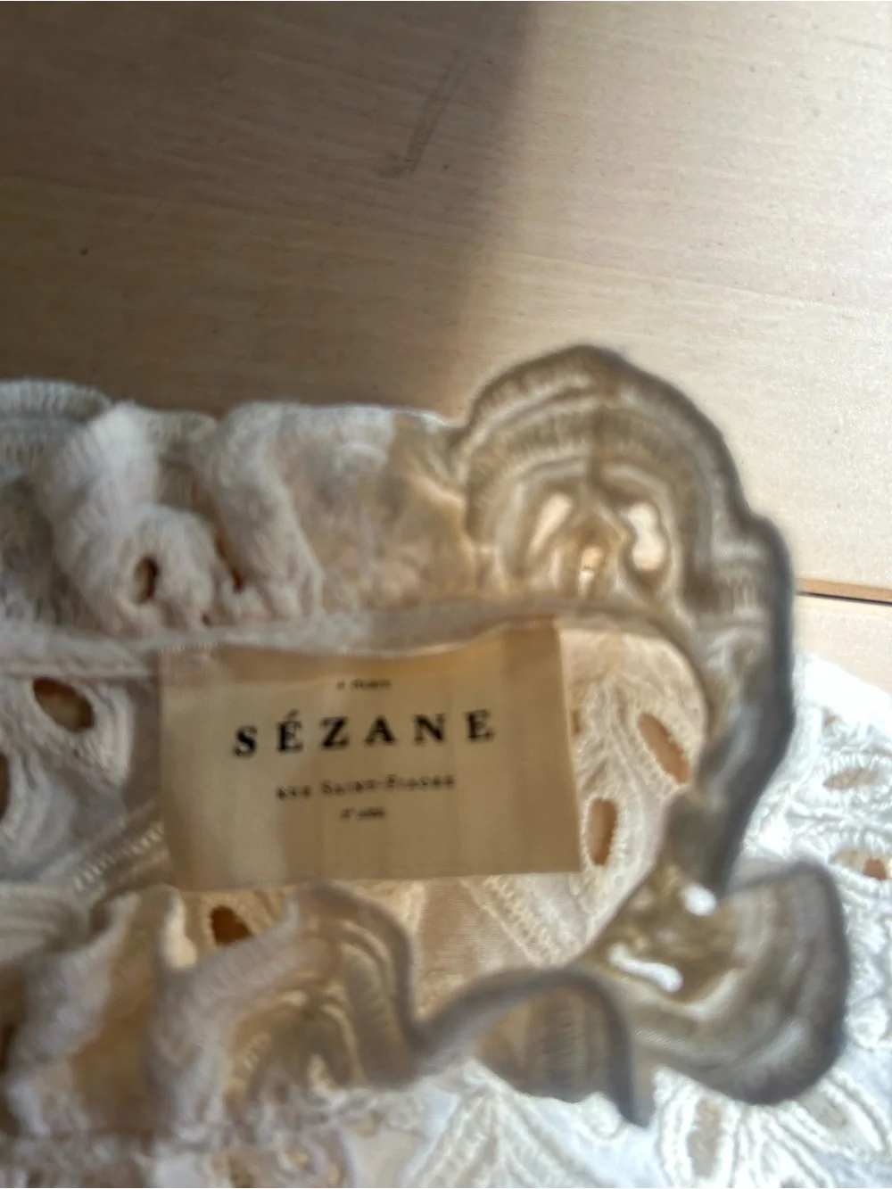 Sezane Lousiah Ecru Lace Eyelet Ruffle-Neck Blouse women’s size medium - Picture 6 of 12